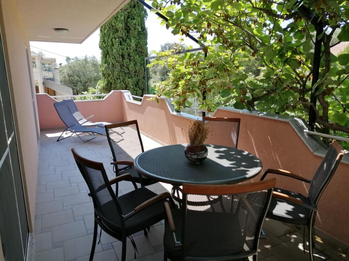 Apartman 2 Punta باكوشتاني المظهر الخارجي الصورة